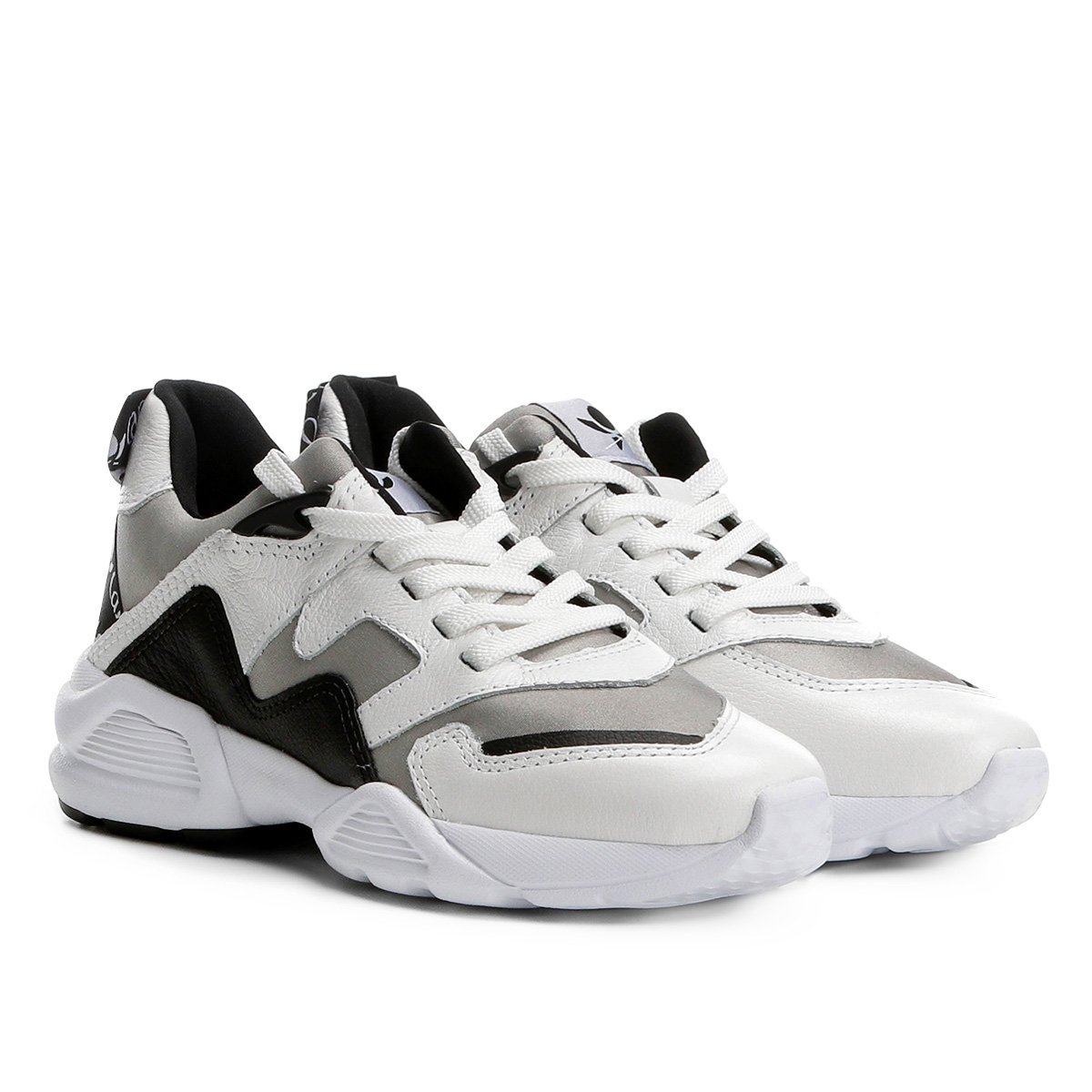 Tênis Cravo \u0026 Canela Chunky Feminino - Prata+Branco | Zattini